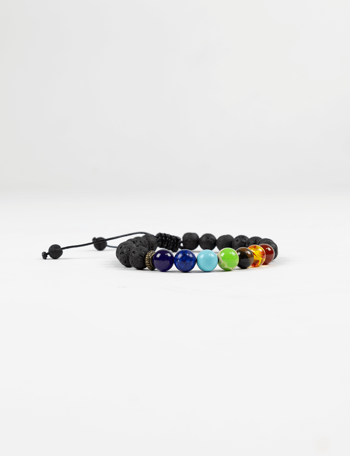 Yogi Essentials Armbanden Yoga Armbandje Lava Steen Met 7 Chakra's